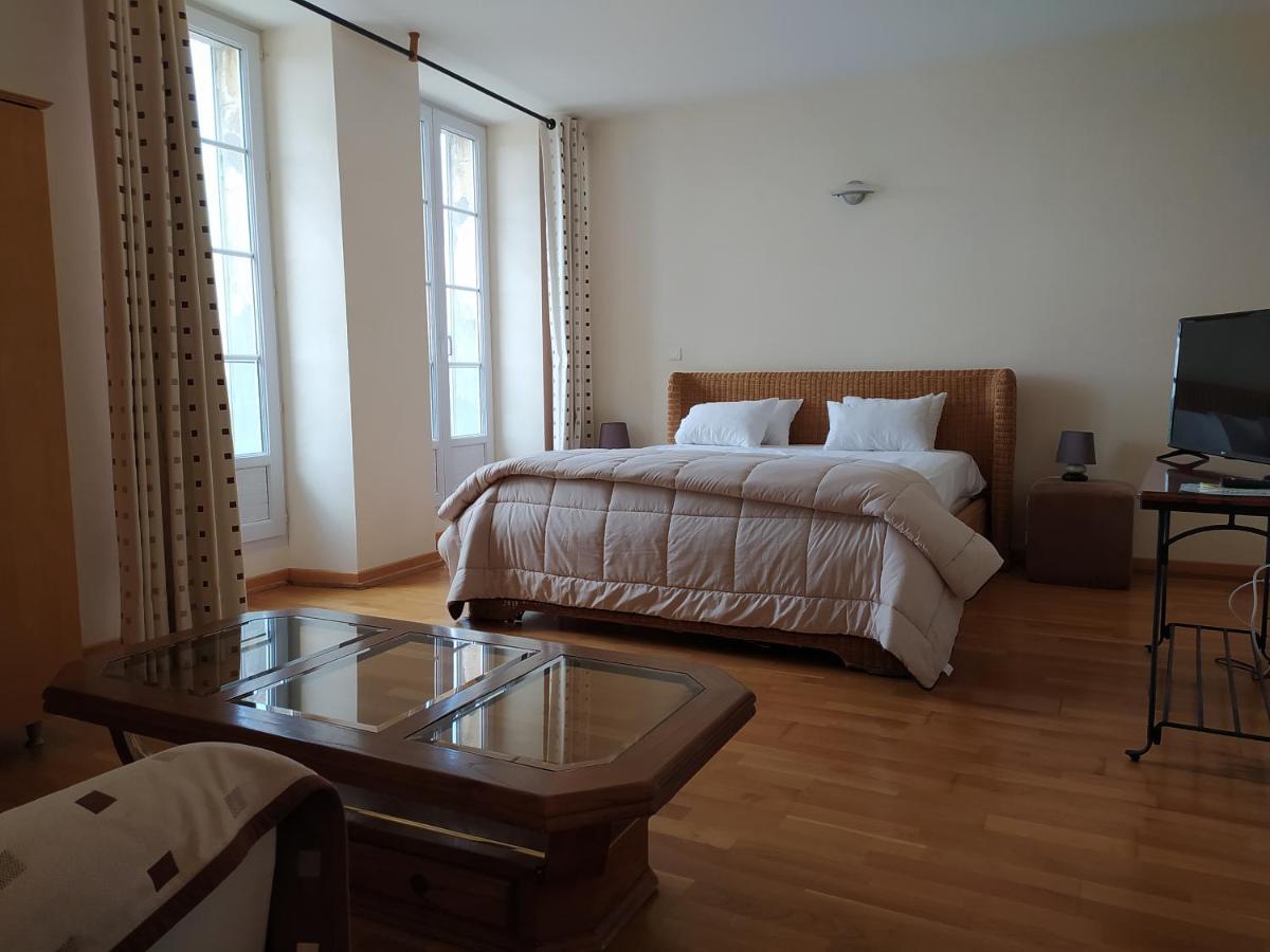 Hotel Bellevue Puy-lʼÉvêque Dış mekan fotoğraf