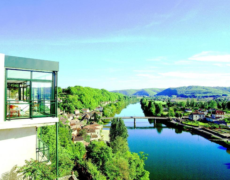 Hotel Bellevue Puy-lʼÉvêque Dış mekan fotoğraf